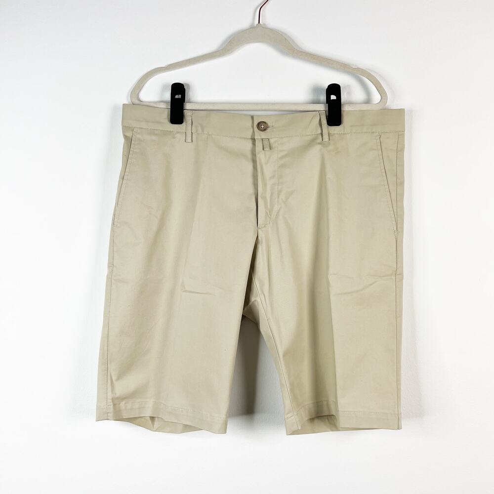 Faconnable mens khaki flat front shorts straight fit cotton Size 54 US 38